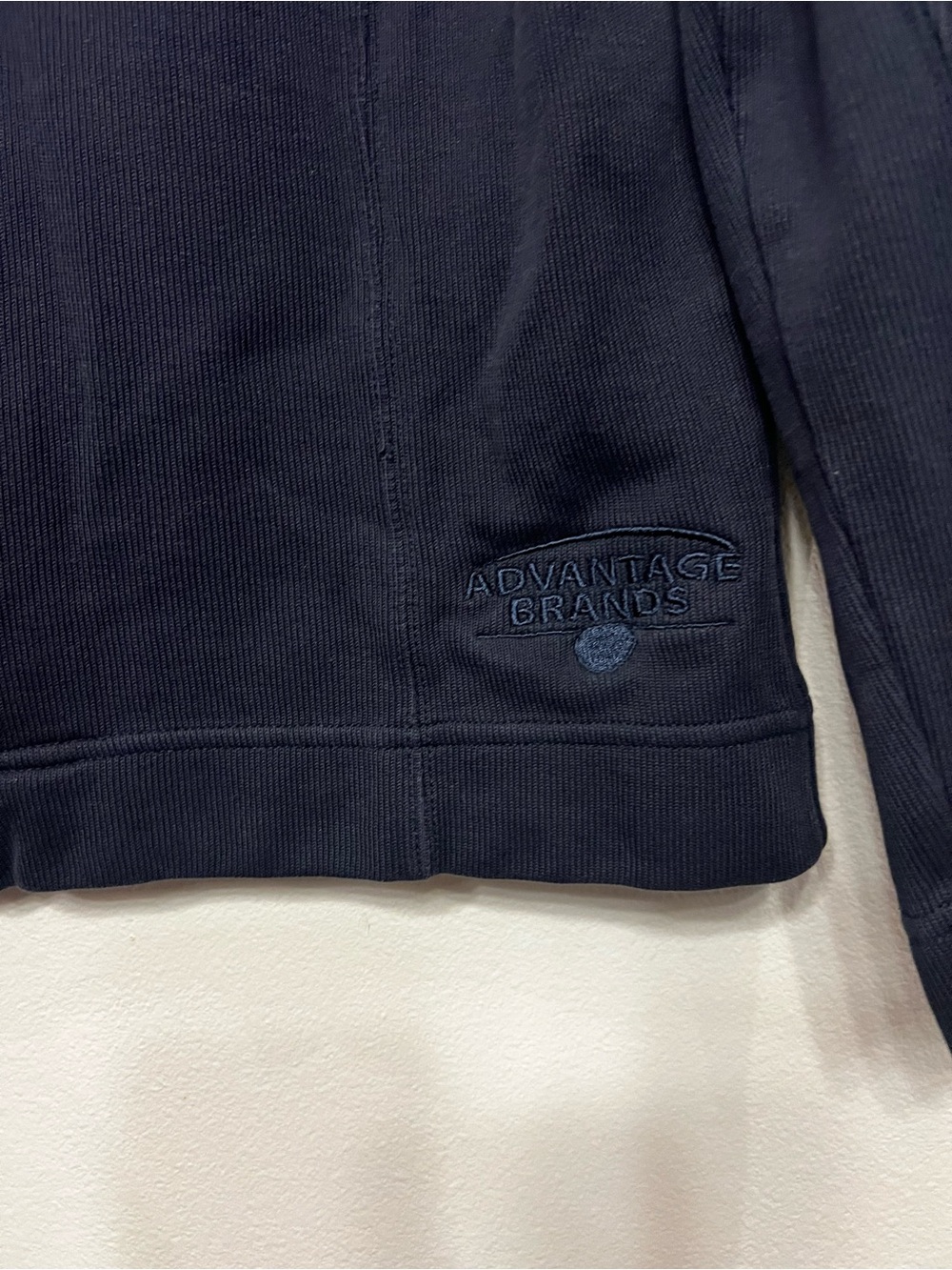 Cutter & Buck Women's Navy Zip-Front Bomber Jacket With a Logo - Picture 3 of 6